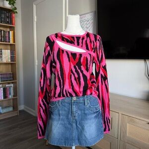 bnwt bar lll pink & black zebra print cut out sweater